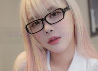 Dami(퀸다미)的作品集：CreamSodaVOL，喝了就想乐！