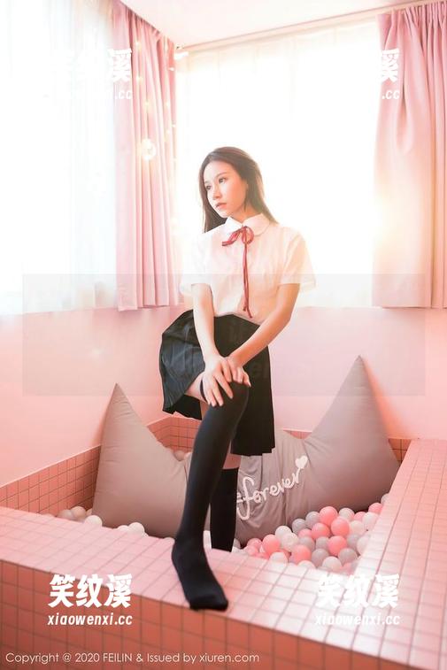 Feilin嗲囡囡 - 安静的瑜伽时光，施忆佳KITTY的精选美图，让我想要参加班级…虽然没啥课attended。