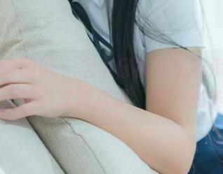 GIRLT果团网 – 当牛仔裤和莫雅淇碰撞，今天的分享简直是‘裤’头条！