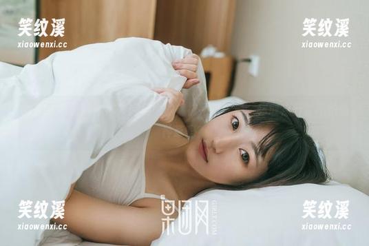 GIRLT果团网-陈诗诗 GIRLT果团网 - 陈诗诗和她的棉袜网盘套餐,你敢点开?不怕被种草吗?