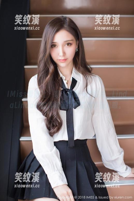 IMiss爱蜜社-LindaLinda IMiss爱蜜社 - 哇,最新一组图片,LindaLinda穿的棉袜让我不禁想多看几眼。