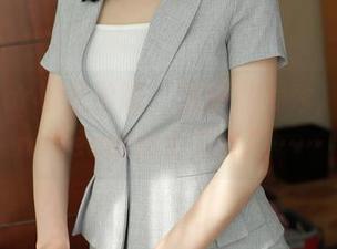 MFStar模范学院 – 最新照片秀，露露Andrea的秘密其实是……