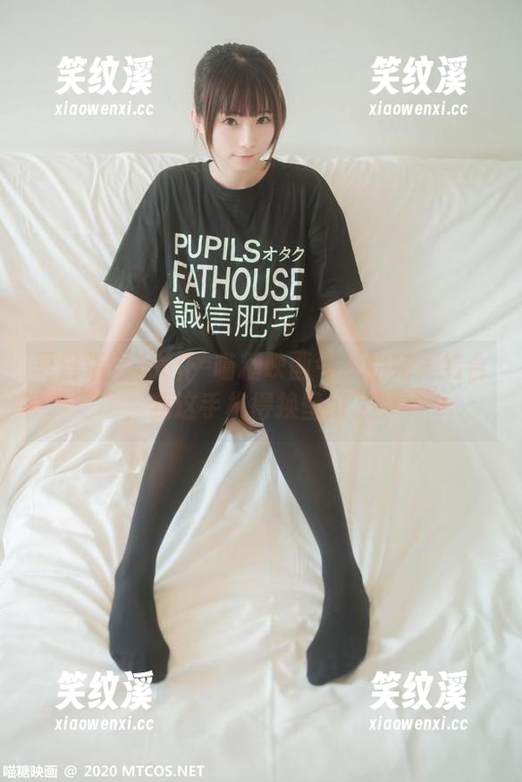 夏日温泉+女仆=喵糖映画今晚的完美结合，我这手机得换壁纸了！