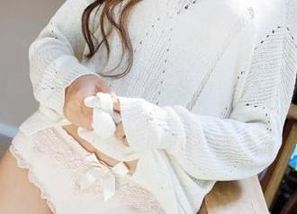 MyGirl美媛馆 – 于大乔的泳池写真:把帽子扔了,溅水从未如此迷人!