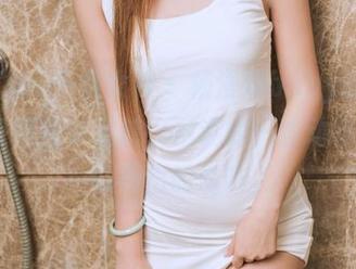 TouTiao头条女神 – 杨漫妮baby的‘剧情’在图库中流转,精选的一些动作真是…说不出的滋味。