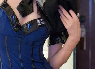 TuiGirl推女郎 – 自拍也有技巧,何奕恋例子清楚地在线