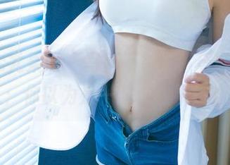 UGirls尤果网 – 写真不单调，黛斯羽带你看双人：你以为是一对，结果是哈哈哈！