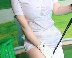 Xiuren秀人网 – Egg尤妮丝内衣美图的每一处似乎都暗藏玄机，真是让人想要静静品味一番，呵呵。