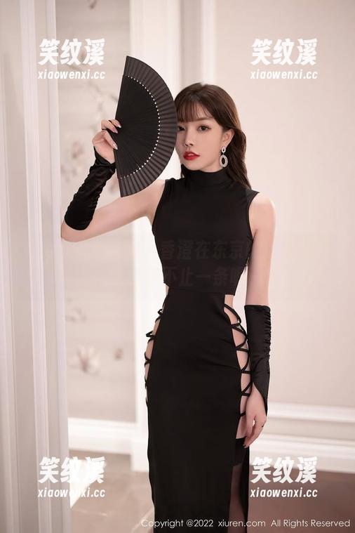 Xiuren秀人网-香澄在东京 Xiuren秀人网 - 香澄在东京的短裤图包,看样子不止一条呢~
