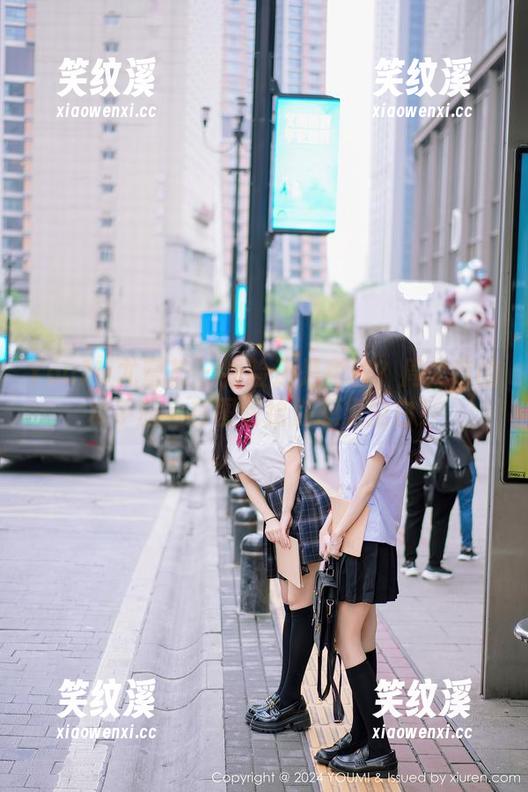 YouMi尤蜜荟 - 探险还是甜蜜？周大萌的水手服全套图包给你想象空白！