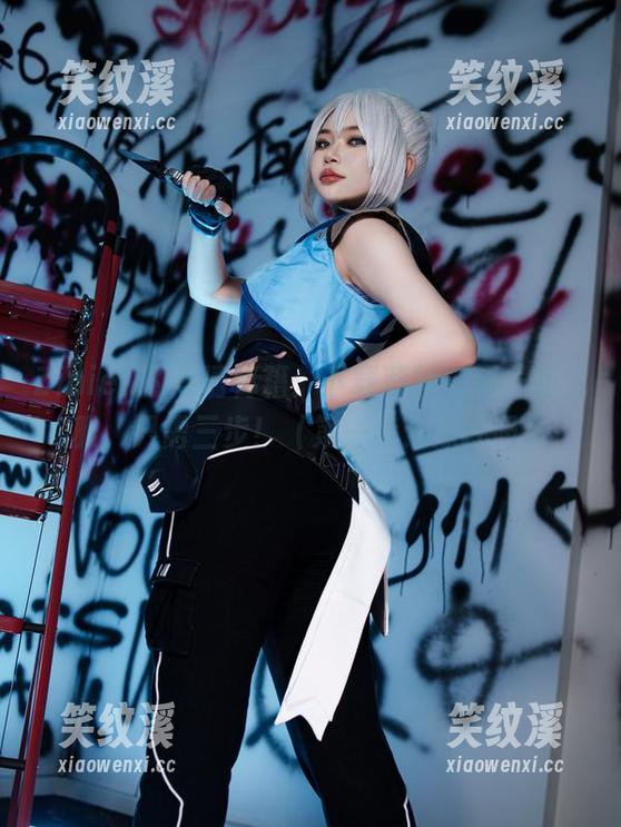 ZinieQ的高清秘籍：下载莉特纳耀子的优雅，只需三步！（第一步：深呼吸）
