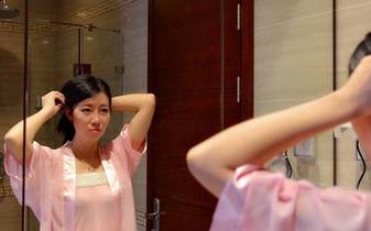 pans – 曲奇的写真作品，结合了新模试镜和一般资源，真让人想多看几眼。