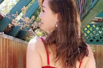 三刀刀miido这全套“小恶魔”图集，似乎又引发我的一些小想法。