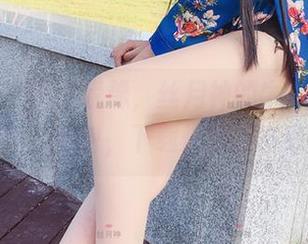 微密圈 – 不要犹豫，丝月神的牛仔裤细带高跟肉丝图包，下载快感直击心底！