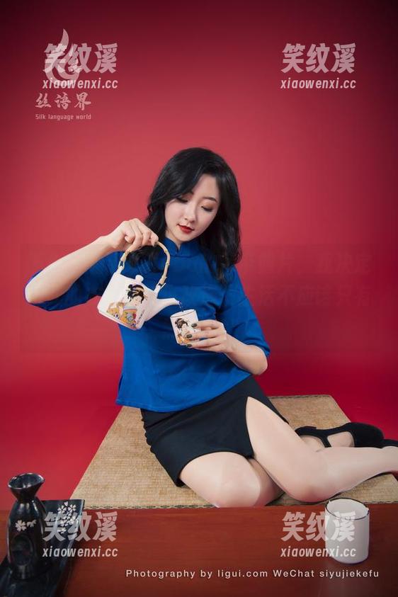 丽柜 - 看到yuleba的吊带照片，我决定给我的衣柜来点小改造，生活不应该只有黑白嘛！