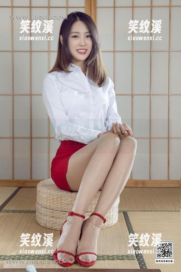 丽柜 - 原图真香！别看肖肖她只是腿，实际上是个行走的展览馆啊！