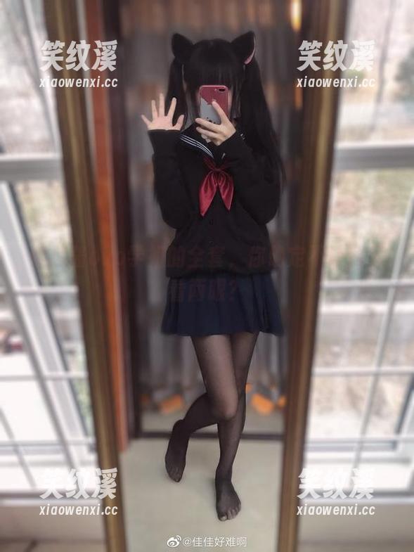 佳佳酱ovo学姐的全套，你确定不让我多看两眼？