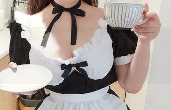依依超级懒的日常,户外写真带你“随便逛”!还免费