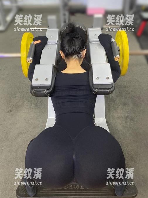 微密圈 - 俏妞t的运动秘诀：原图技能加成，绝不收费，速来围观！