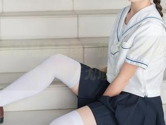兔玩映画的私房美图：旗袍与制服，你敢说你纯洁无瑕吗？