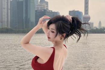 微密圈 – 周妍希短裤高清合集，究竟她是买了一整个短裤商店吗？