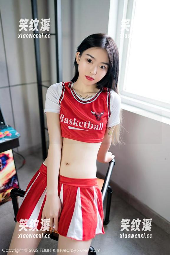 嗲囡囡-流氓小巫女 嗲囡囡 - 原图直击!流氓小巫女坦诚的水手服大碰撞,你确定自己能扛得住?