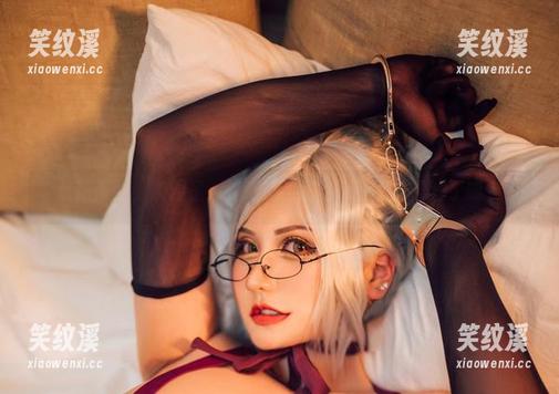 最新美图，校园里，夏鸽鸽不想起床又在撒母鸡了嘛？