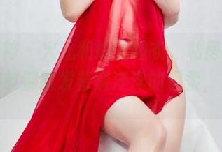 头条女神 – 火儿和她的睡衣，私房图片里每个细节都散发着懒洋洋的温柔，真好啊。