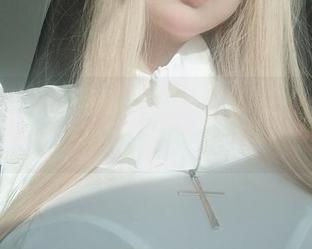 女主K的粉色合集,连彩虹都要嫉妒的美图!