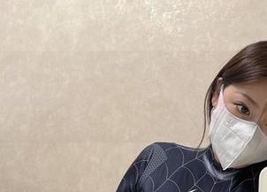 微密圈 – 哇,这腰肢暖了我的心,奶宝妹纸的福利写真太在线了