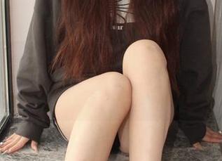 小众视觉 – 灵灵的原图，一套体操服，完全带我进入了一个意想不到的运动时空。