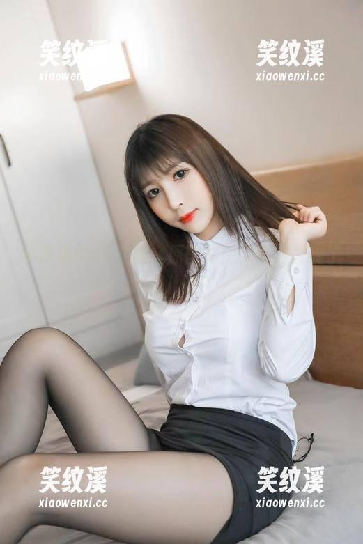 小酥酱 小酥酱的OL在线:原图神探,竟然发现了点儿啥?
