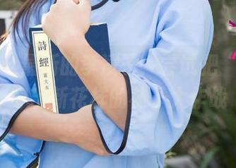尤果网 – 最新的李凌子：尝试把“原图”穿出新花样的袜子大作战