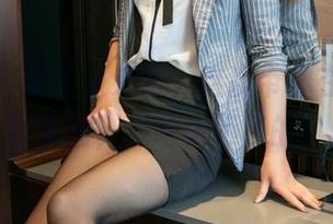 尤果网 – 栗子又来了，这次带你在线看浴缸美图，没啥大不了的。
