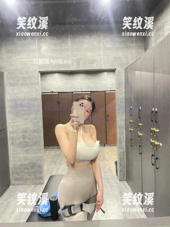 微密圈 - 左公子666步入浴缸的奇幻作品分享旅程