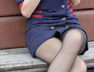 异思趣向 – 网盘里的宝蓝色厚丝,佳爷的写真大冒险!