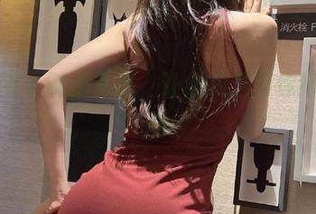 微密圈 – 制服写真，让徐莉芝为你打破套路