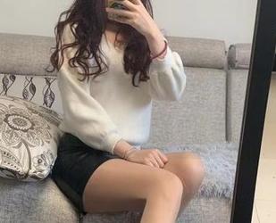 微密圈 – 提袜少女的新甜心写真合集，我本以为我能稳得住。
