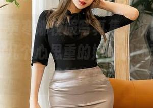 星颜社 – 黄寒娜校服写真集，妆容和衣服比班里那几个心思重的姑娘们还要好呢，下载新姿势！