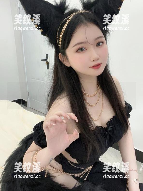 是依酱吖 全套是依酱吖的运动,下载的时候请注意心跳哦!