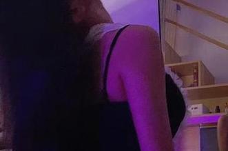 微密圈 – 李嘉欣97的少女写真，果然资源真不少，哪里摘的呀？