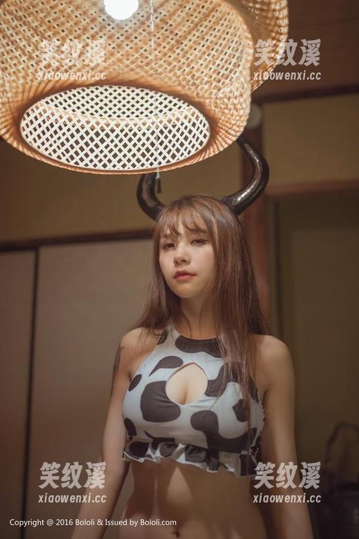 波萝社-柳侑绮 波萝社 - 写真直播间已经开张,柳侑绮的玉藻前泳装完全承包我的注意力