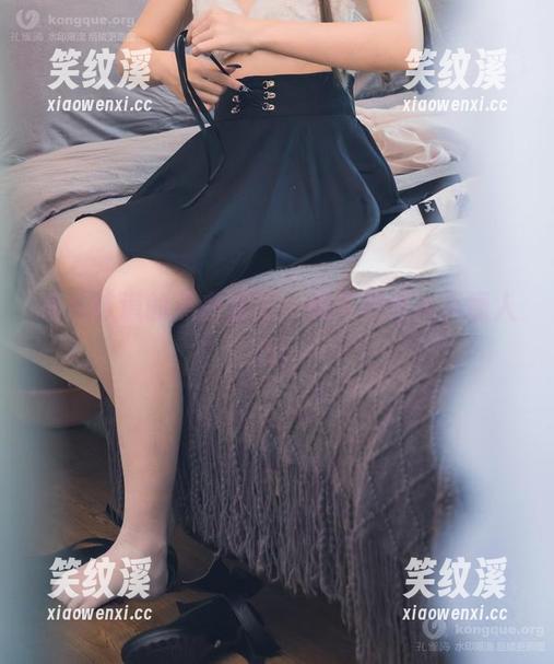 流年不停w 有点味道的黑白套图,流年不停w真懂人心。