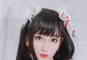 写真随想,清颜颜子在在线瑜伽中找寻那一丝不苟的完美