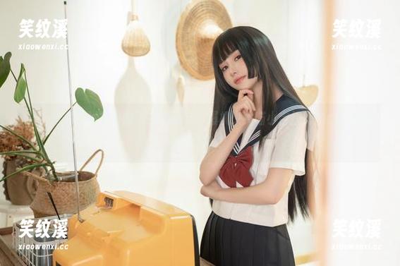 唉，这件白衬衫该换了！别担心，爆机少女喵小吉提炼的cos灵感不怕撞衫！