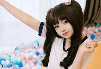 引人瞩目的私房合集——来看爆机少女喵小吉的赛博朋克创作,不会让你失望。
