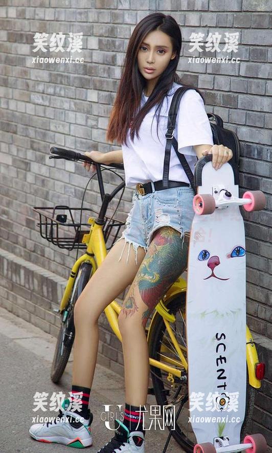 爱尤物-Zora若拉 爱尤物 - Zora若拉+女王+高清壁纸=绝对想每天都看个不停的好组合!