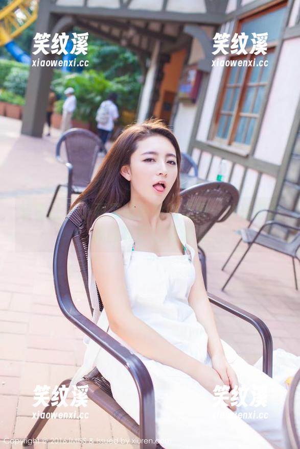 爱蜜社-小丽莎萌萌哒 爱蜜社 - 小丽莎萌萌哒的美图:油亮得比我的嘴巴还要润滑