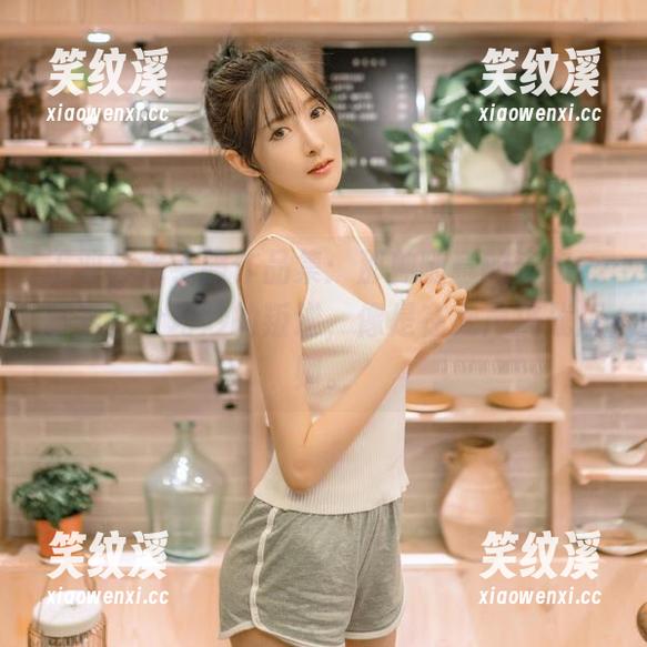 王羽杉 王羽杉水手服作品集:那种随意的姿态,藏着几分巧妙的叛逆,像是在无声挑战规则。
