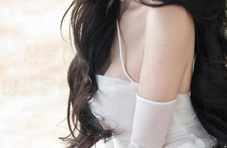 秀人网 – M梦baby空姐写真，点开后发现我也想穿那件制服了，下载了吗？